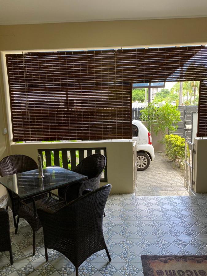 Residence La Colombe Grand Baie Esterno foto